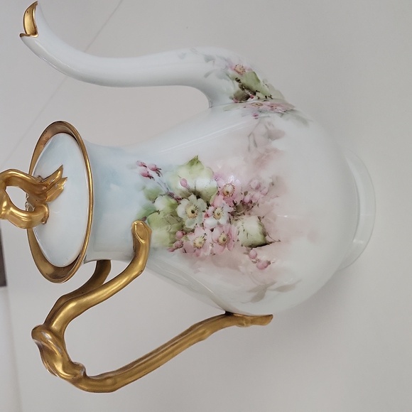 Teapot - Picture 3 of 8